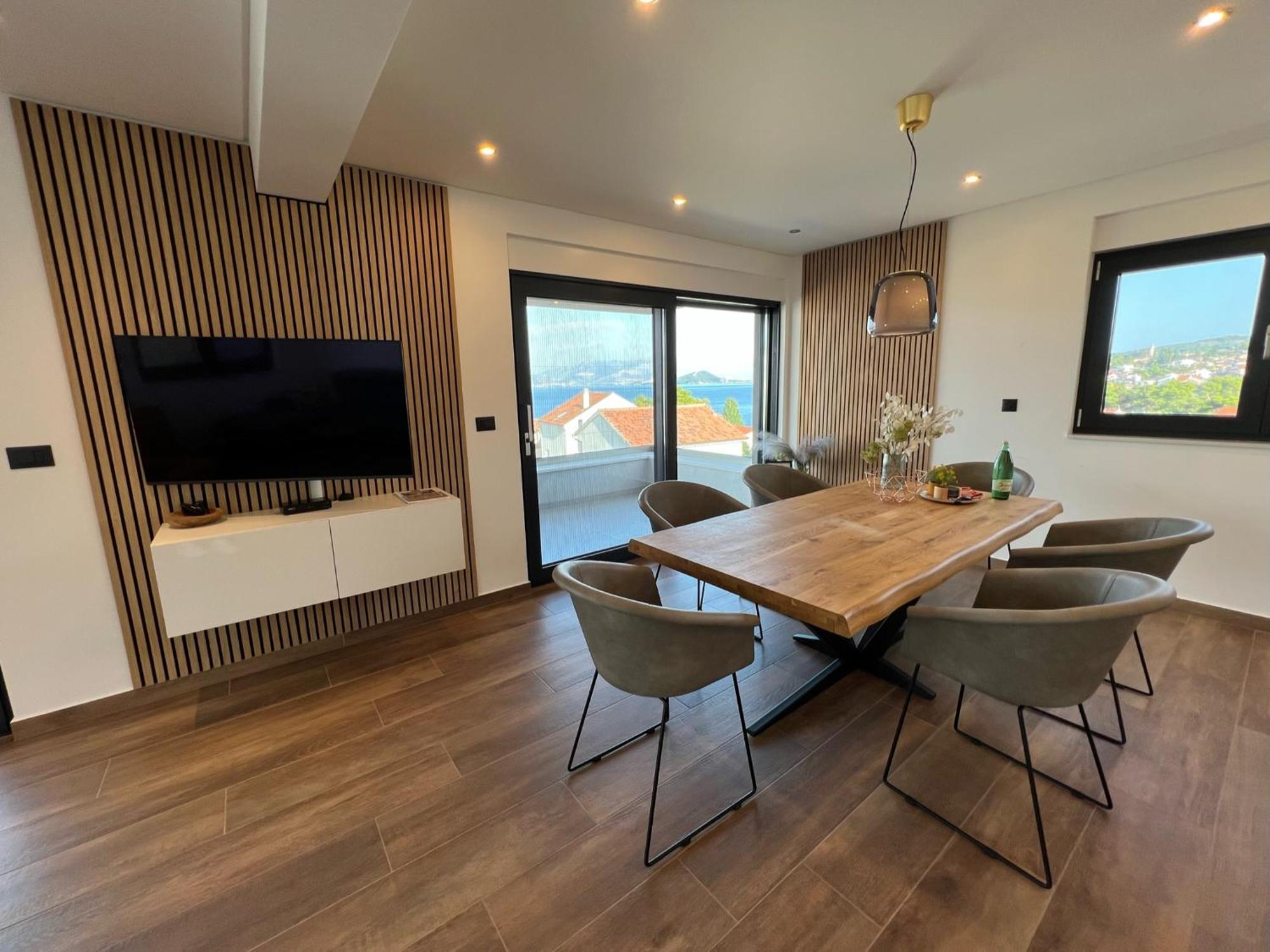 House & Home Слатине Екстер'єр фото